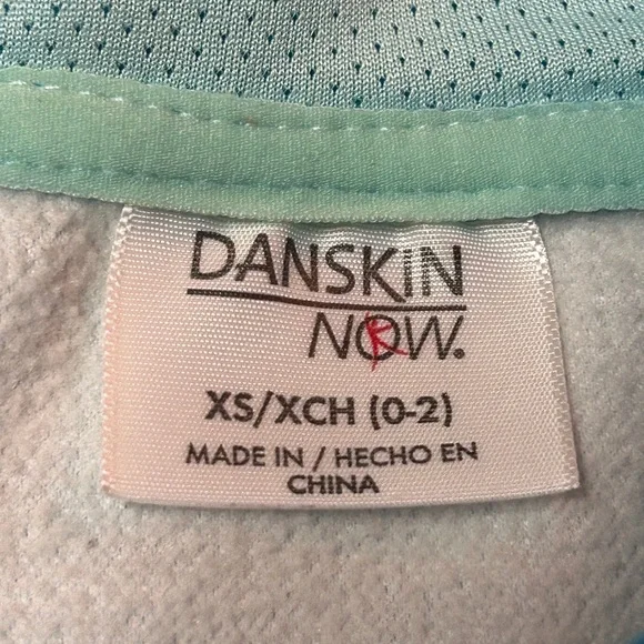 Danskin Hooded Pullover/Hoodie - Picture 2 of 9